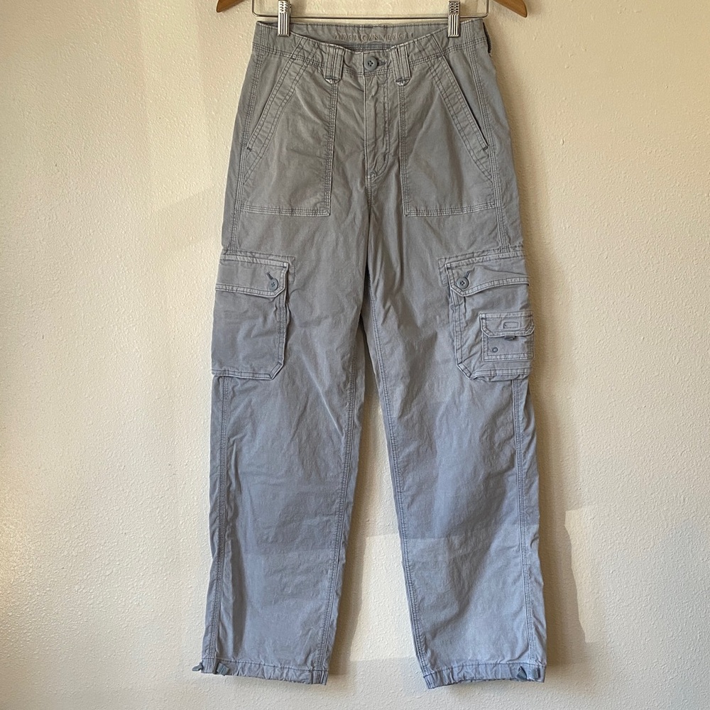 American Eagle Outfitters Light Gray Cargo Pants Women’s Size 4